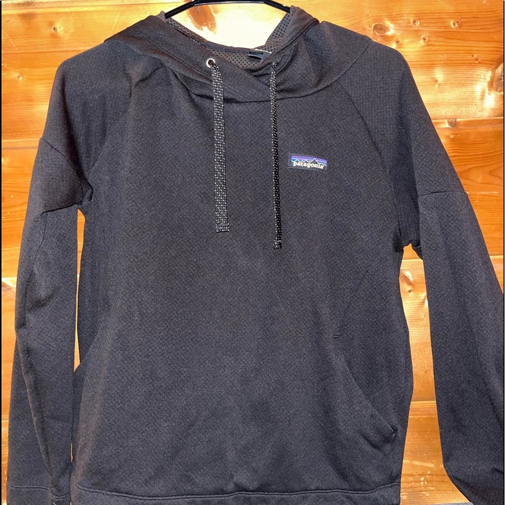 Women’s hooded Patagonia